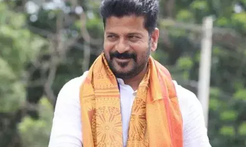 CM Revanth Reddy Reaches Makthal, Offers Prayers at Padamati Anjaneya Swamy Temple