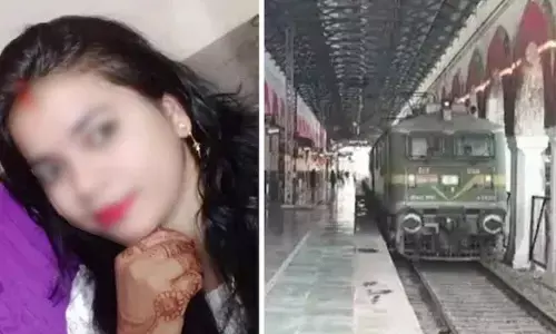 Navy Officer’s Wife Dies After Fall From Train; Family Accuses TTE Of Murder