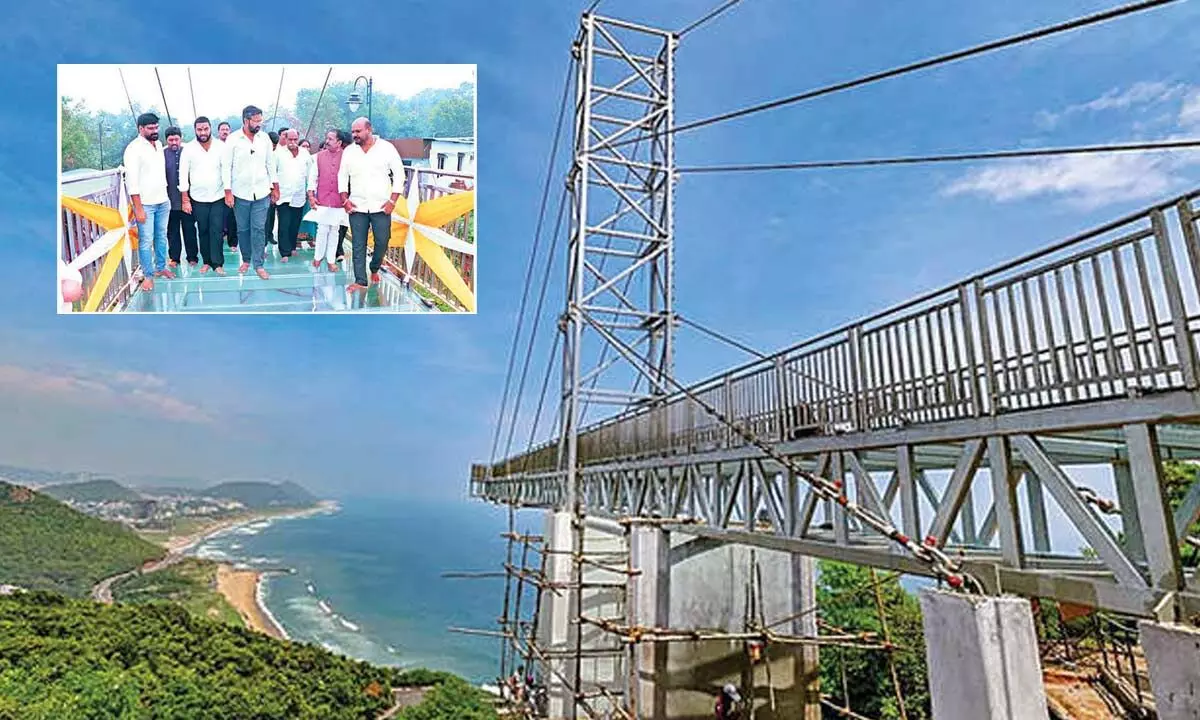 Kailasagiri’s glass bridge opens to tourists Kailasagiri’s glass bridge opens to tourists