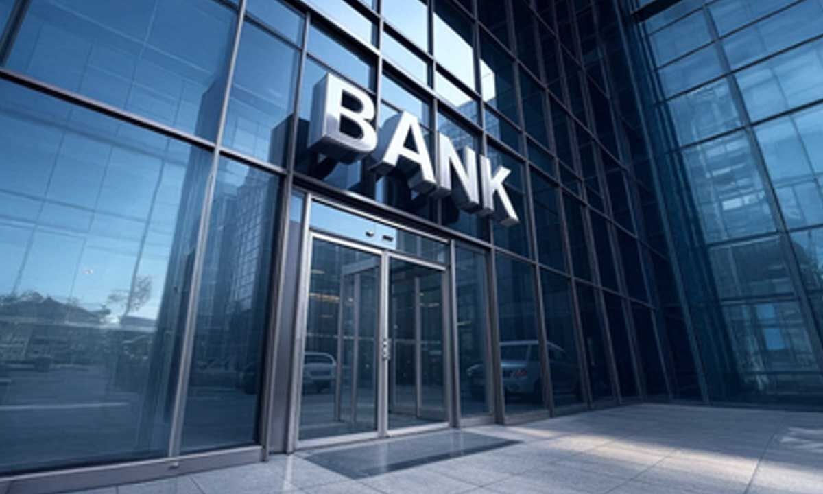 Market Commentary thumbnail: Banking drag pulls Sensex, Nifty lower - The Hans India