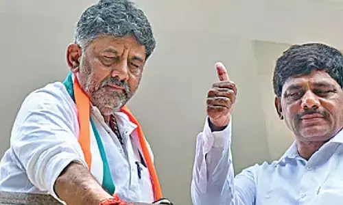 Delhi will decide at right time: Suresh