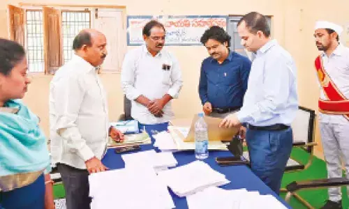 Collector inspects nomination centres