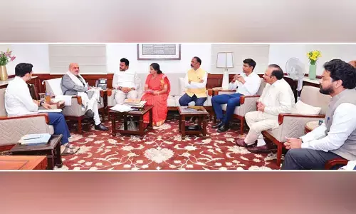 Lokesh puts Cyclone Montha loss at Rs. 6,352 cr