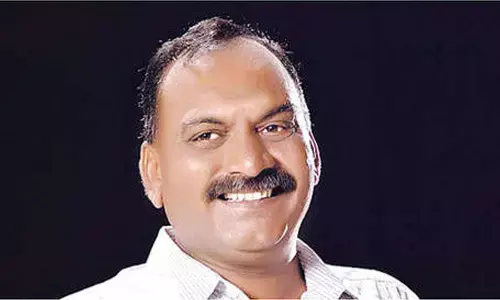 Kandimalla’s bid to record theatre’s evolution applauded