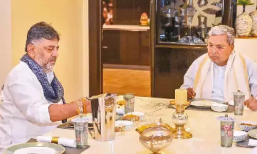 ‘Nati koli saaru’, idlis on Sidda, DKS breakfast menu