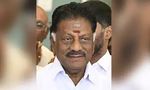 Panneerselvam meets Amit Shah as political realignment talks intensify in TN