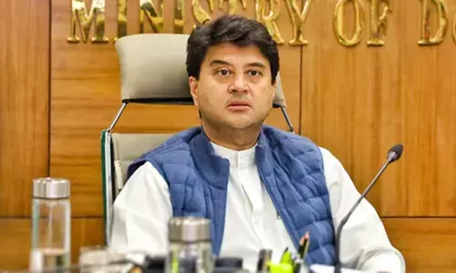 Snooping not possible with Sanchar Saathi app: Scindia