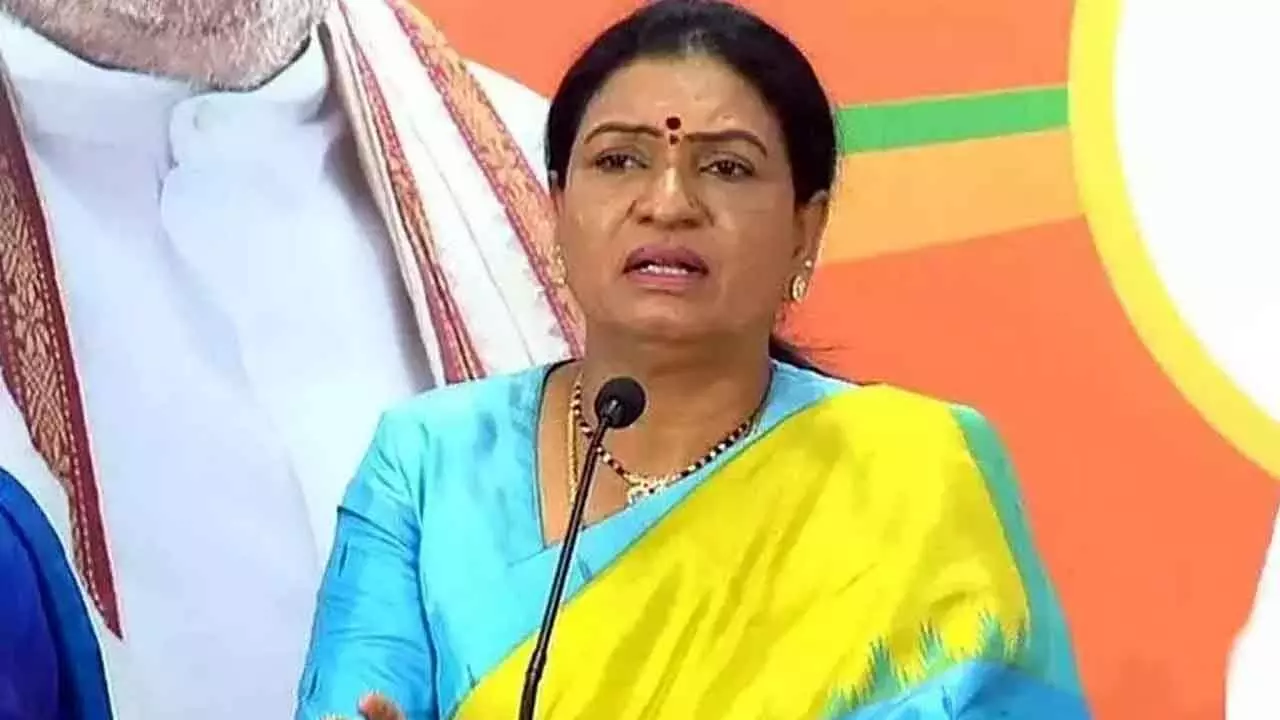 MP Aruna slams CM Revanth for ‘arrogant’ remarks mocking Hindu Gods