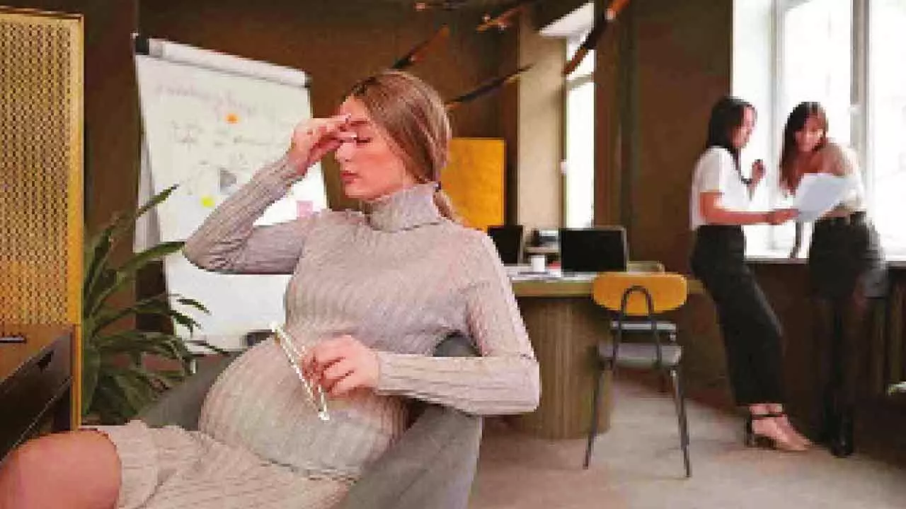 Women, hormones, and vision changes explained