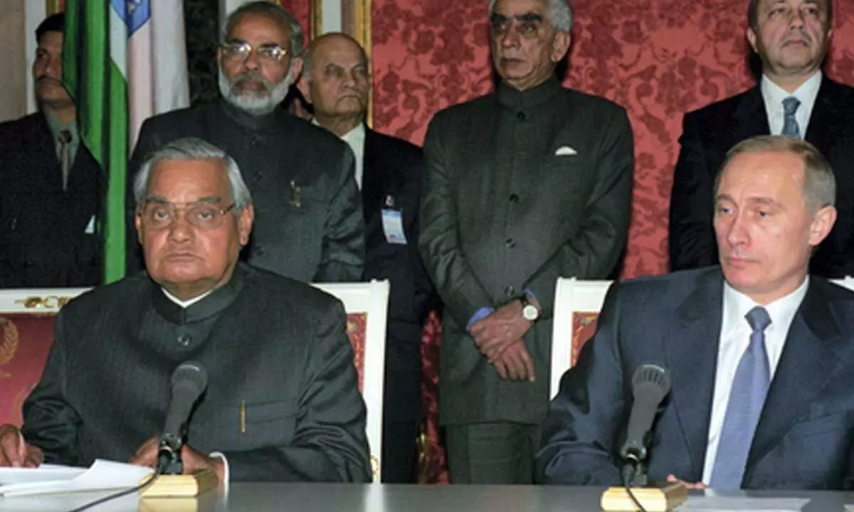 Moscow 2001: Putin was first international leader Narendra Modi met as Gujarat CM
