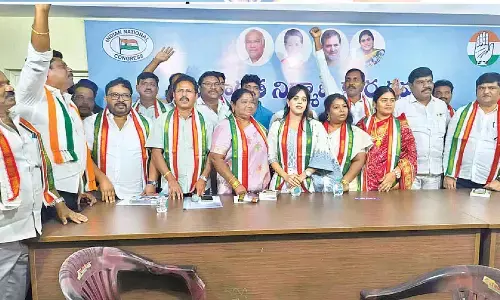 RaGa to visit Visakhapatnam Steel Plant