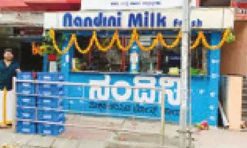 KMF cracks down on sale of other brands at Nandini booths