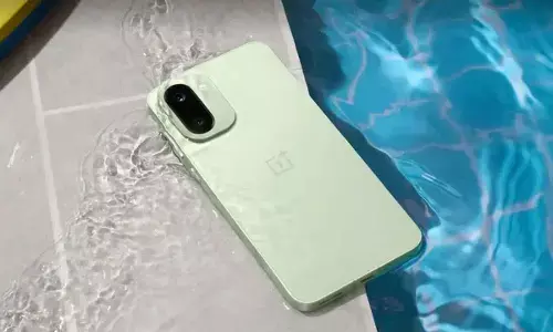 OnePlus Ace 6T Debuts With Snapdragon 8 Gen 5 and Massive 8,300mAh Battery