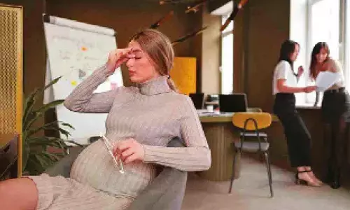 Women, hormones, and vision changes explained