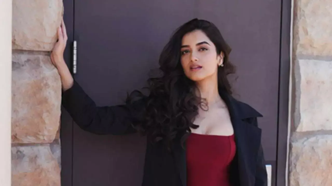 The first thing I’d do was fight with God, says actress Bhagyashrii Borse The first thing I’d do was fight with God, says actress Bhagyashrii Borse