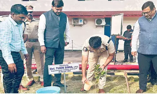 Anakapalli SP underlines importance of SOPs