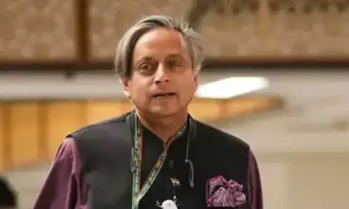 Rahul Gandhi And Kharge Left Off Guest List, Shashi Tharoor Included In Putins State Dinner