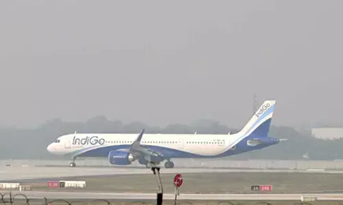 Complete all pending passenger refunds by 8 pm on Sunday: Centre to IndiGo Complete all pending passenger refunds by 8 pm on Sunday: Centre to IndiGo