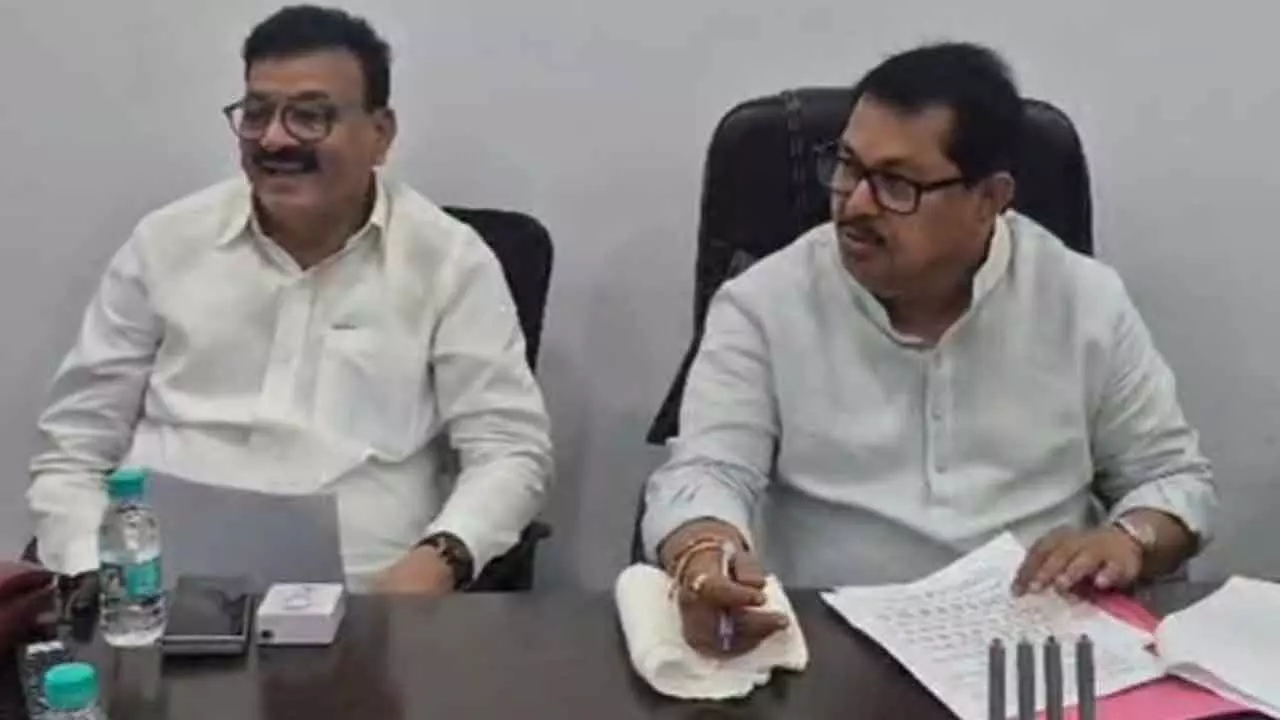 Oppn to boycott CM Fadnavis customary tea meeting on eve of Maha Legislatures winter session Oppn to boycott CM Fadnavis customary tea meeting on eve of Maha Legislatures winter session