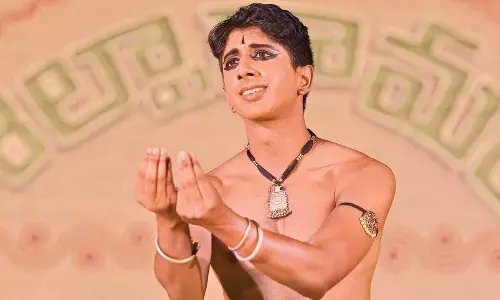 A graceful Bharatanatyam recital A graceful Bharatanatyam recital