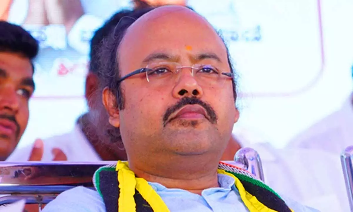 No change in leadership in the state: CM Siddaramaiahs son No change in leadership in the state: CM Siddaramaiahs son