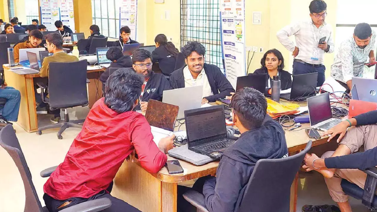 Smart India Hackathon: VCE hosts 151 innovators Smart India Hackathon: VCE hosts 151 innovators