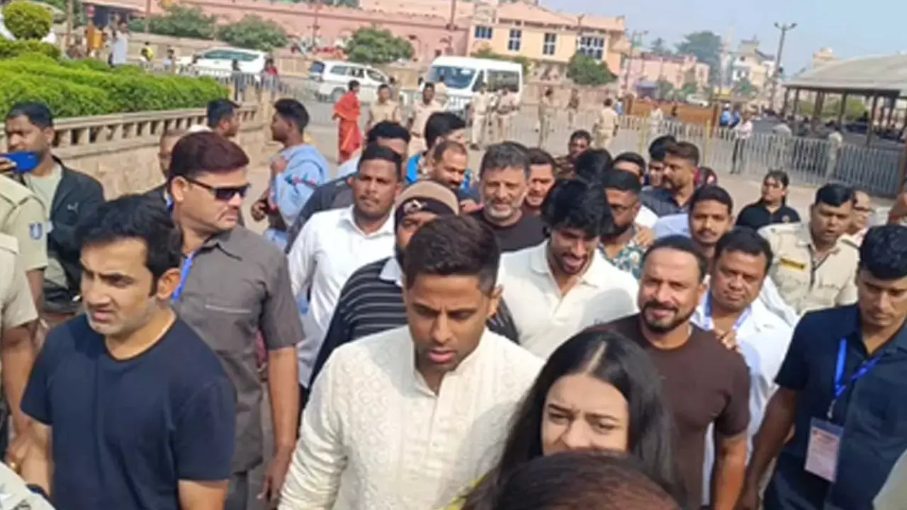 Captain SKY, coach Gambhir and others visit Shri Jagannath Temple ahead of first T20I Captain SKY, coach Gambhir and others visit Shri Jagannath Temple ahead of first T20I