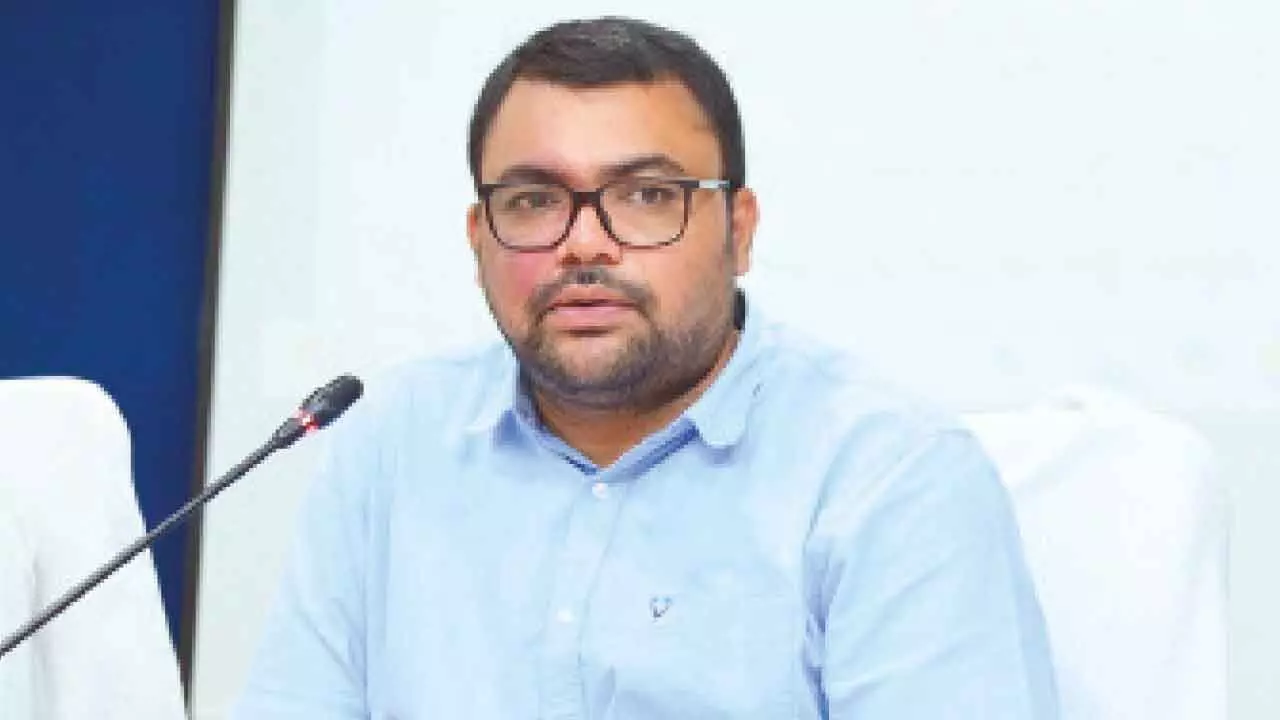 206 election staff issued show-cause notices 206 election staff issued show-cause notices