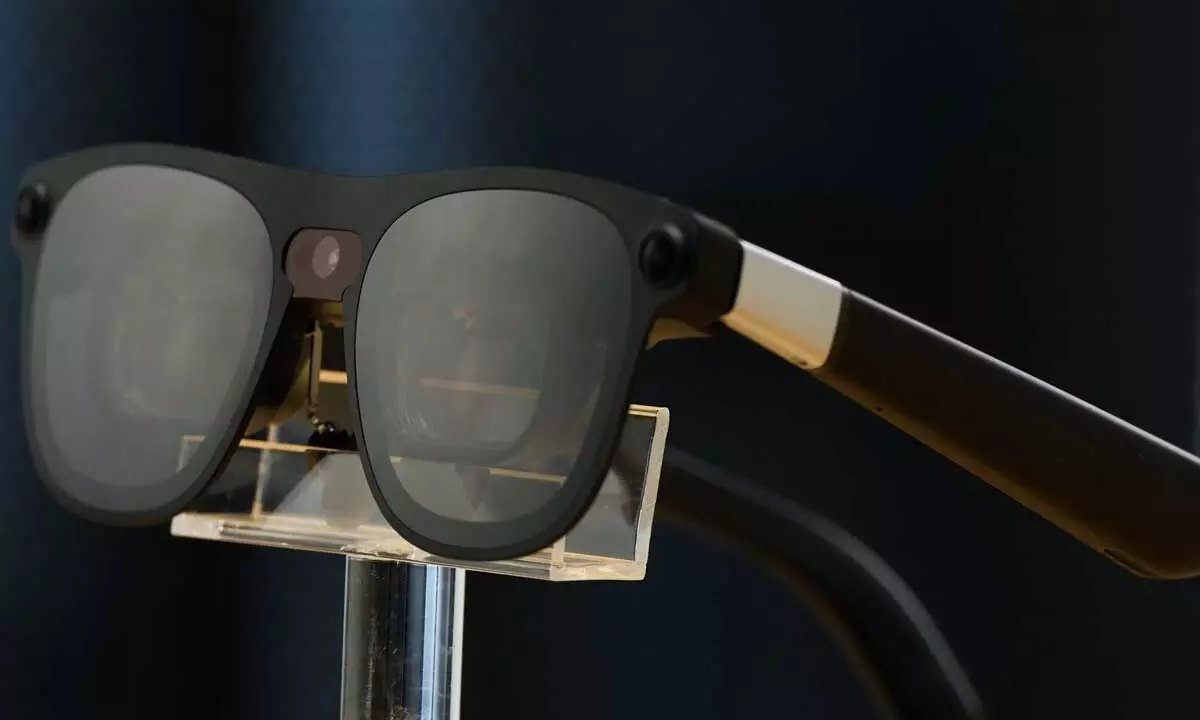 Google Unveils Project Aura: AI-Powered Android XR Smart Glasses Coming in 2026