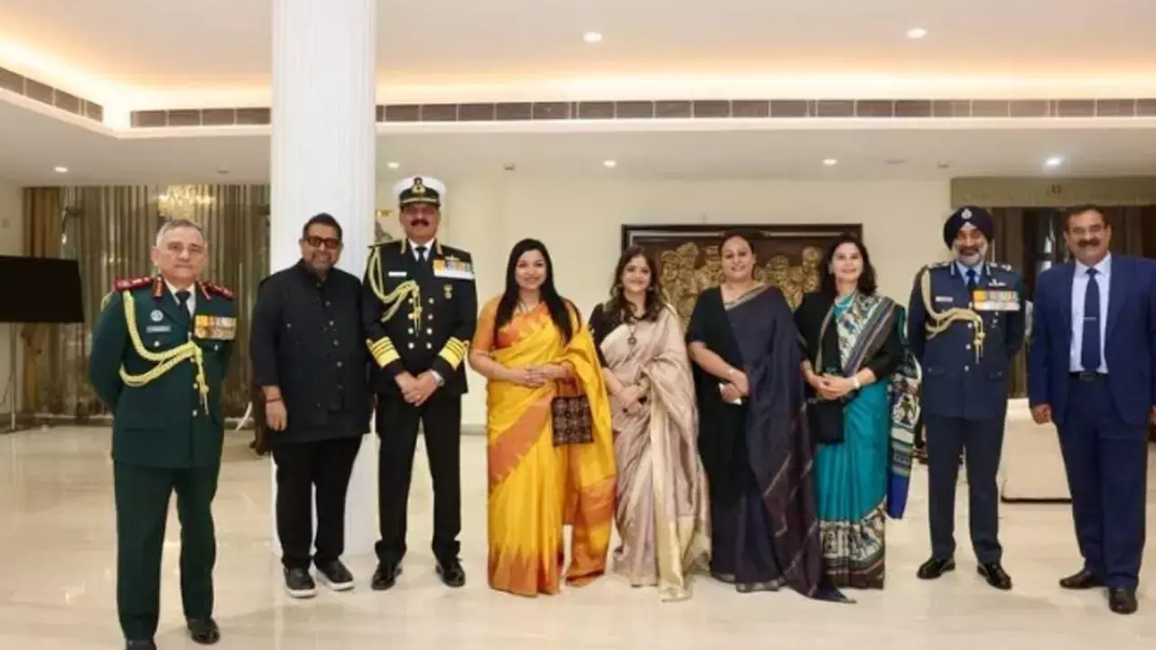 Shankar Mahadevan calls felicitation by Delhi CM and Lt. Governor ‘One of the greatest moments of his life’ Shankar Mahadevan calls felicitation by Delhi CM and Lt. Governor ‘One of the greatest moments of his life’