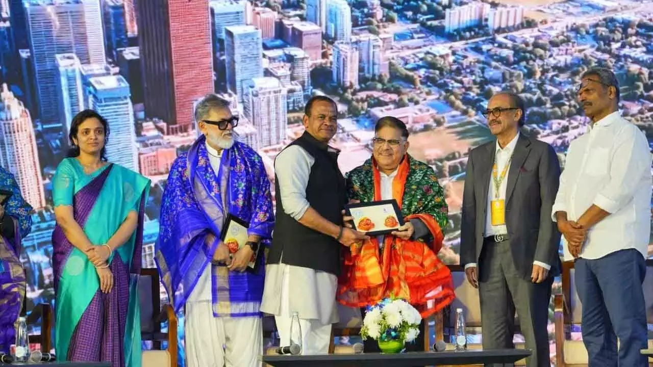 Komatireddy touts Hyd’bad as global entertainment hub Komatireddy touts Hyd’bad as global entertainment hub