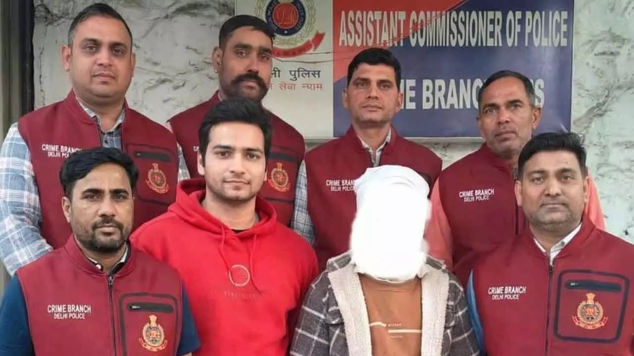 22-yr-old held for sending threat emails to police commissioner 22-yr-old held for sending threat emails to police commissioner