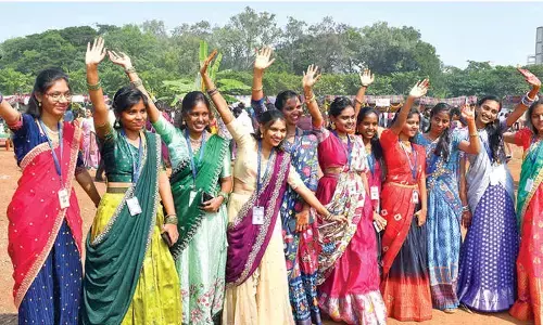 Grand festivities mark ALC’s Ethnic Day Grand festivities mark ALC’s Ethnic Day