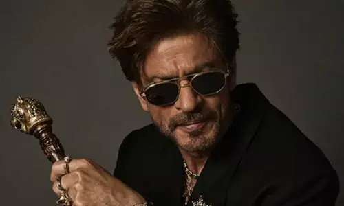 Shah Rukh Khan calls Ishaan Khatter, Janhavi Kapoor, Vishal Jethwas Homebound as gentle, honest & soulful Shah Rukh Khan calls Ishaan Khatter, Janhavi Kapoor, Vishal Jethwas Homebound as gentle, honest & soulful