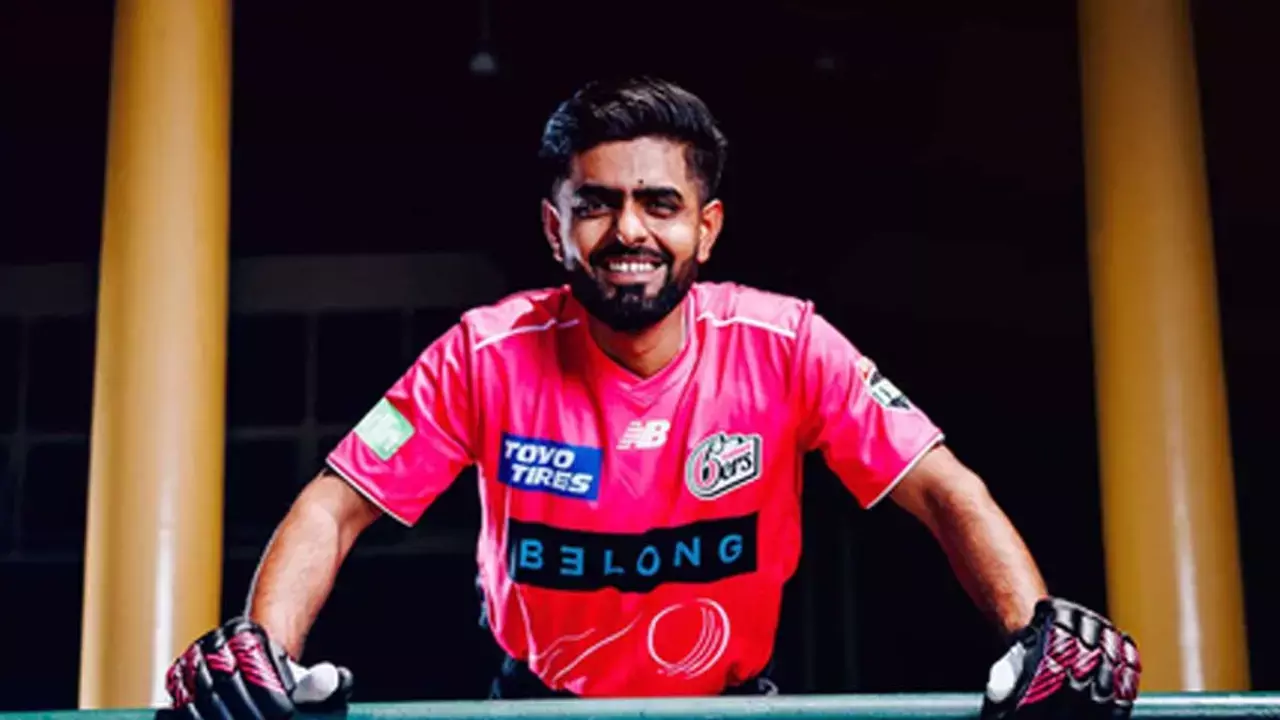 Babar Azam looks forward to playing with Steve Smith in BBL