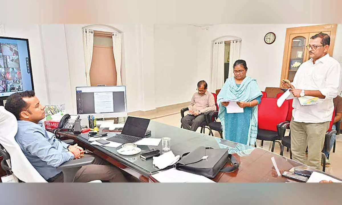 Collector initiates MSP for lemon farmers Collector initiates MSP for lemon farmers