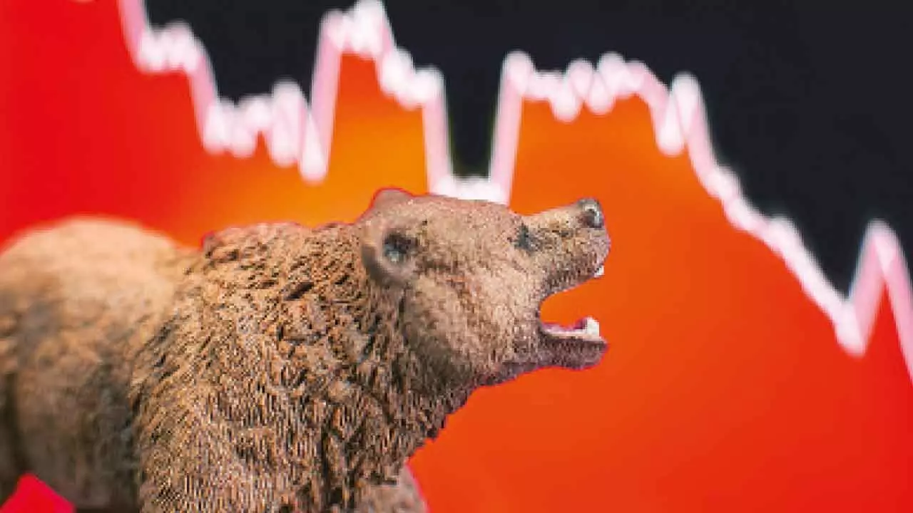 Mkts remain in red zone due to fag end selling