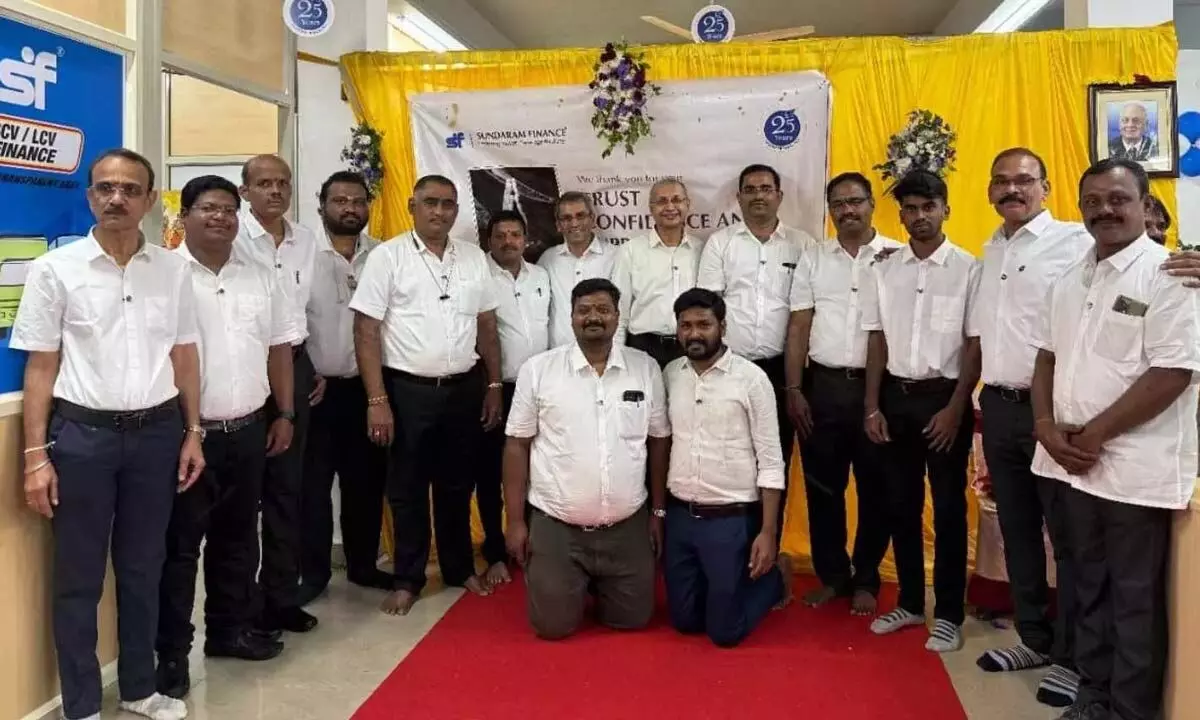 Sundaram Finance Celebrates 25 Years of Service at Tirupati branch Sundaram Finance Celebrates 25 Years of Service at Tirupati branch