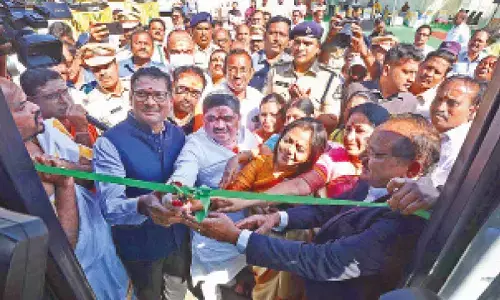 TGSRTC boon: ‘Hyderabad Connect’ to ferry 7.61L commuters from 373 clnys TGSRTC boon: ‘Hyderabad Connect’ to ferry 7.61L commuters from 373 clnys