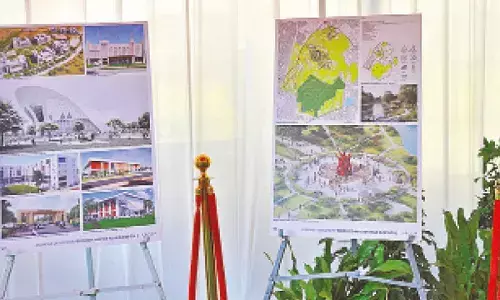 Osmania alumni donate Rs 45L for digitisation project Osmania alumni donate Rs 45L for digitisation project