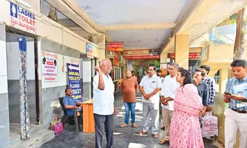 Officials told to maintain high standards in bus stand