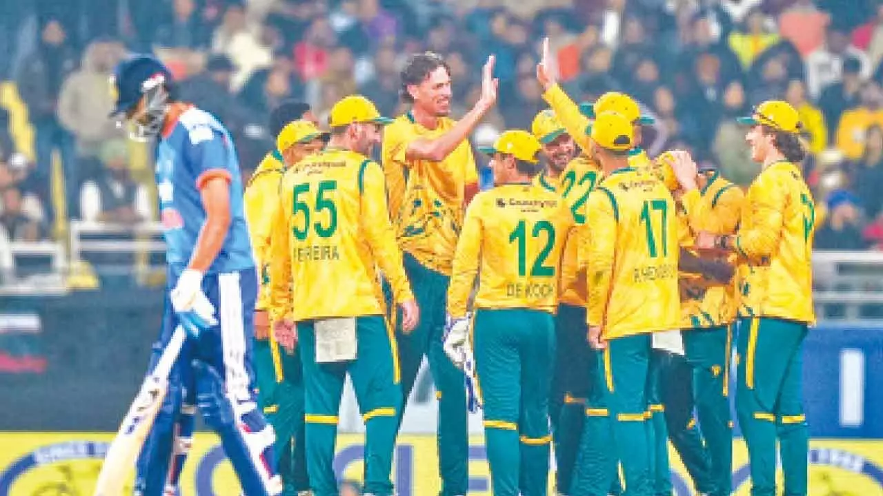 2nd T20I: SA outclass India; level series