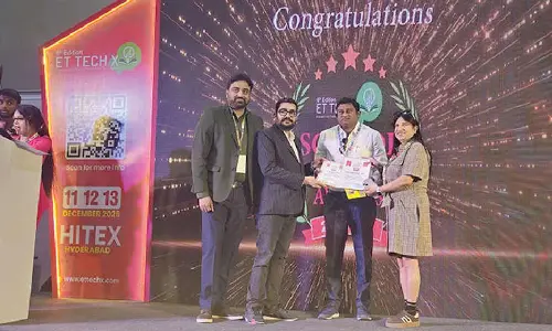 Global Minds Group chief feted with School of Excellence Award Global Minds Group chief feted with School of Excellence Award