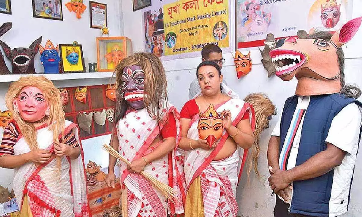 Women artisans breathing life into centuries-old craft Women artisans breathing life into centuries-old craft