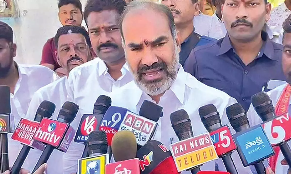 Cong elated over good show in panchayat polls in Vemulawada Cong elated over good show in panchayat polls in Vemulawada