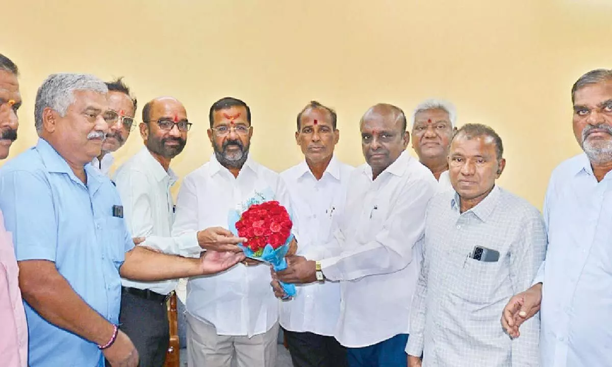 Naini vows to bring OU-level funds for Kakatiya University Naini vows to bring OU-level funds for Kakatiya University