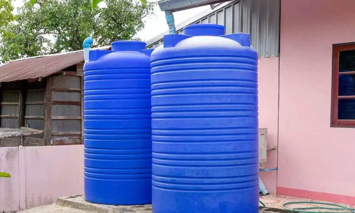 DIY Hacks to Keep Rooftop Tank Water Warm This Winter Without Electricity DIY Hacks to Keep Rooftop Tank Water Warm This Winter Without Electricity