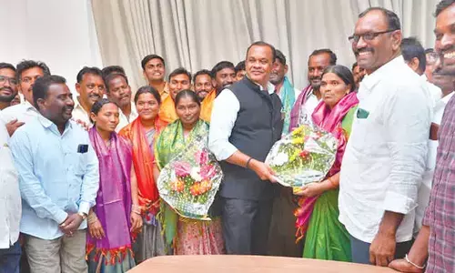 GP polls: Komatireddy congratulates winners