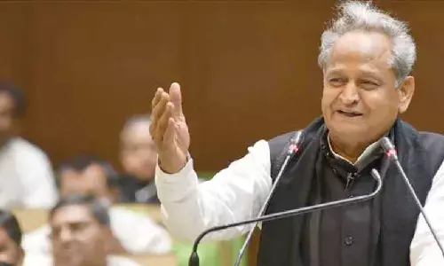 Gehlot welcomes SC ruling on insurance for doctors