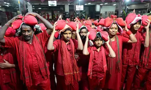 Bhavani Deeksha Viramana event draws thousands to Kanaka Durga temple in Vijayawada Bhavani Deeksha Viramana event draws thousands to Kanaka Durga temple in Vijayawada